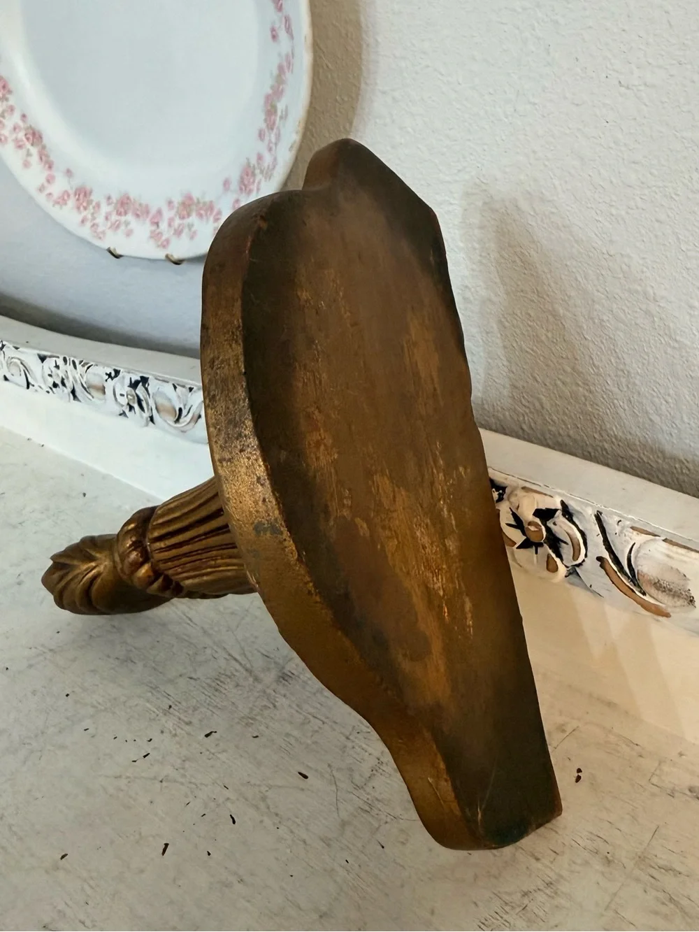 N/A elegant gold